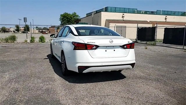 Used 2023 Nissan Altima 2.5 SV image 7