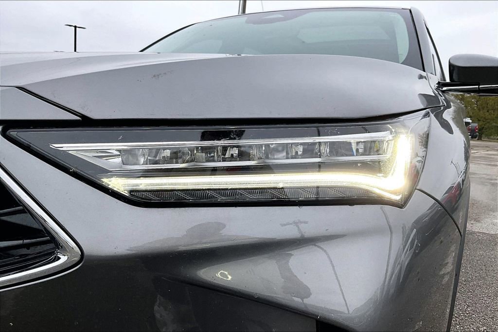 Used 2025 Acura MDX SH-AWD image 41