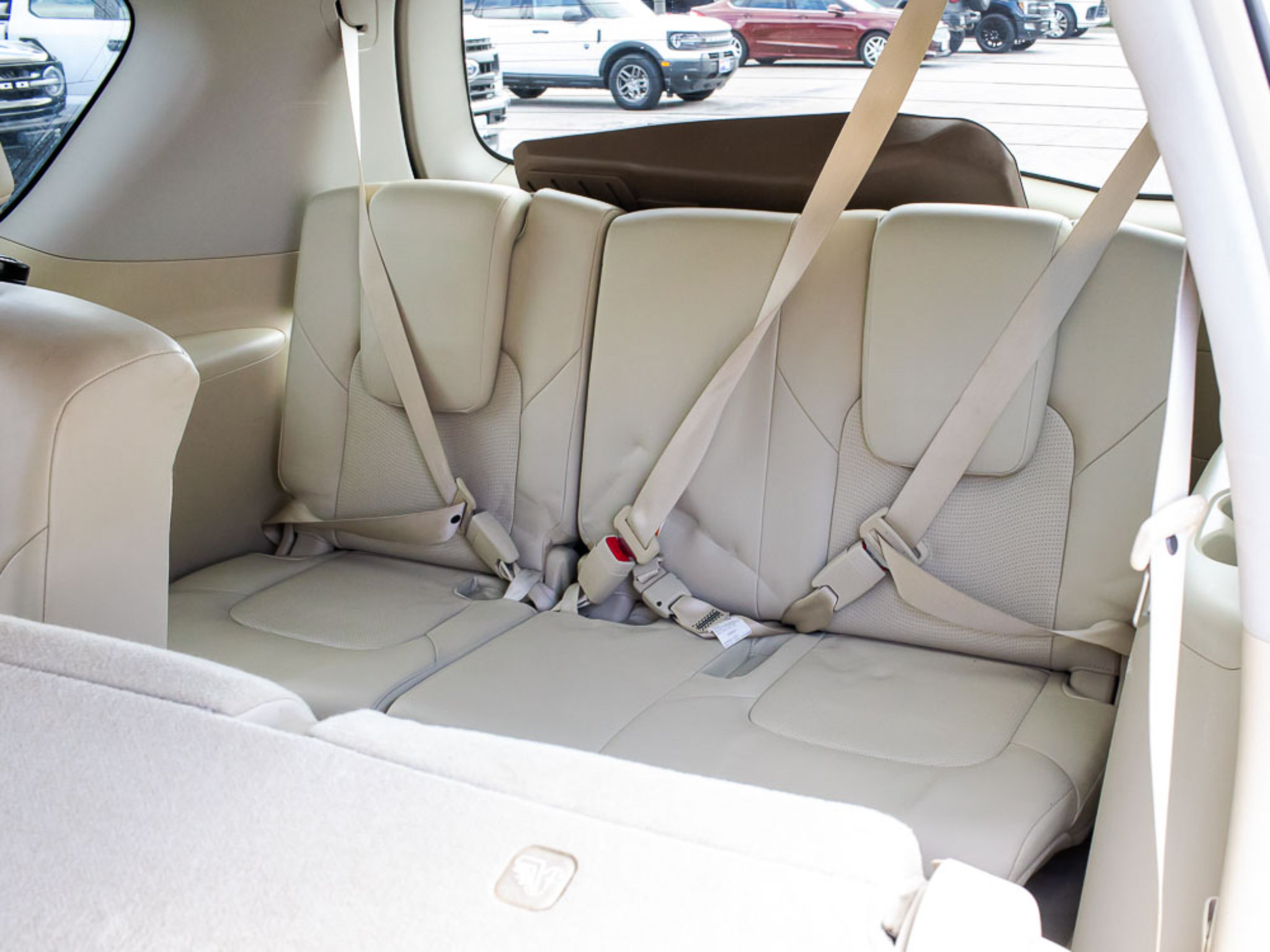 Used 2015 INFINITI QX80 4WD w/ 22" Wheel Package image 18