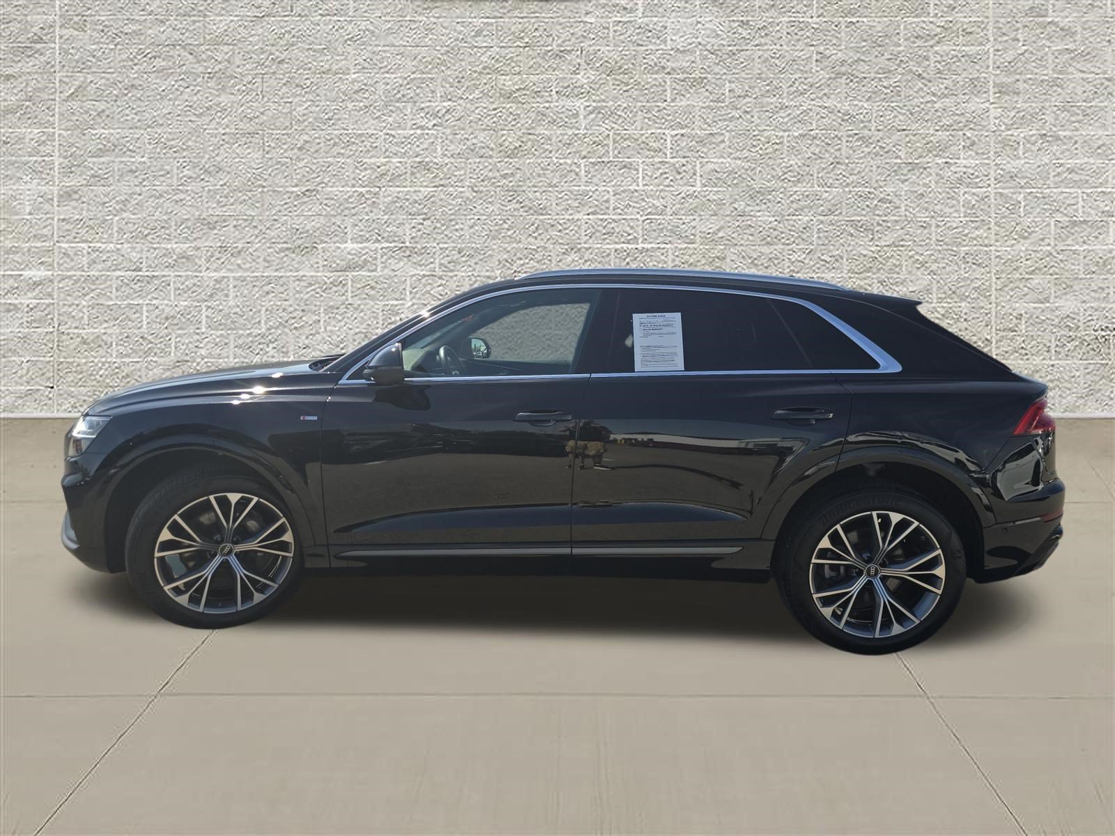 Certified 2023 Audi Q8 Premium Plus w/ Premium Plus Package AWD/4WD image 4