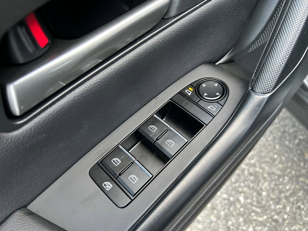 Used 2024 MAZDA CX-50 AWD 2.5 S w/ Cargo Package image 19