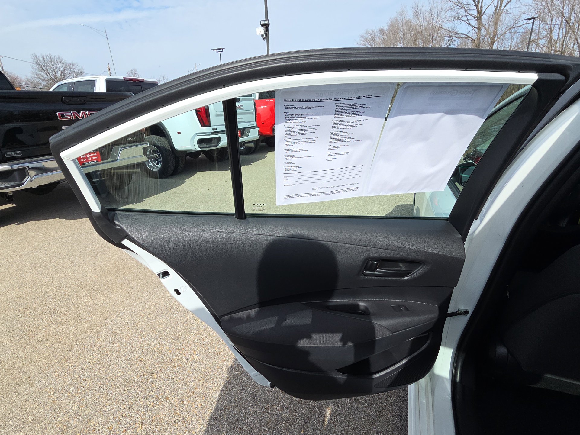 Used 2024 Toyota Corolla LE image 26
