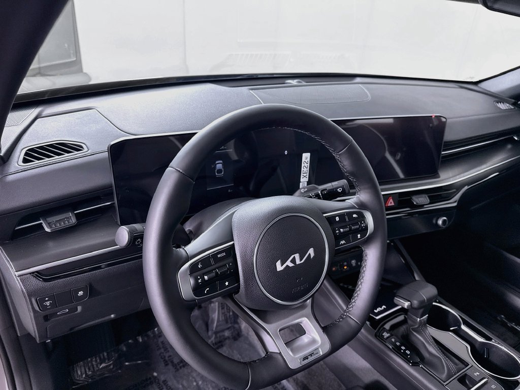 New 2027 Kia K5 GT-Line AWD/4WD image 9