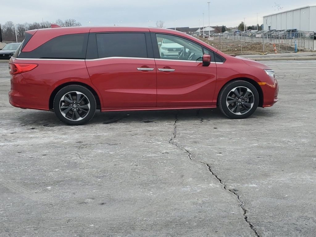 Certified 2024 Honda Odyssey Elite image 9