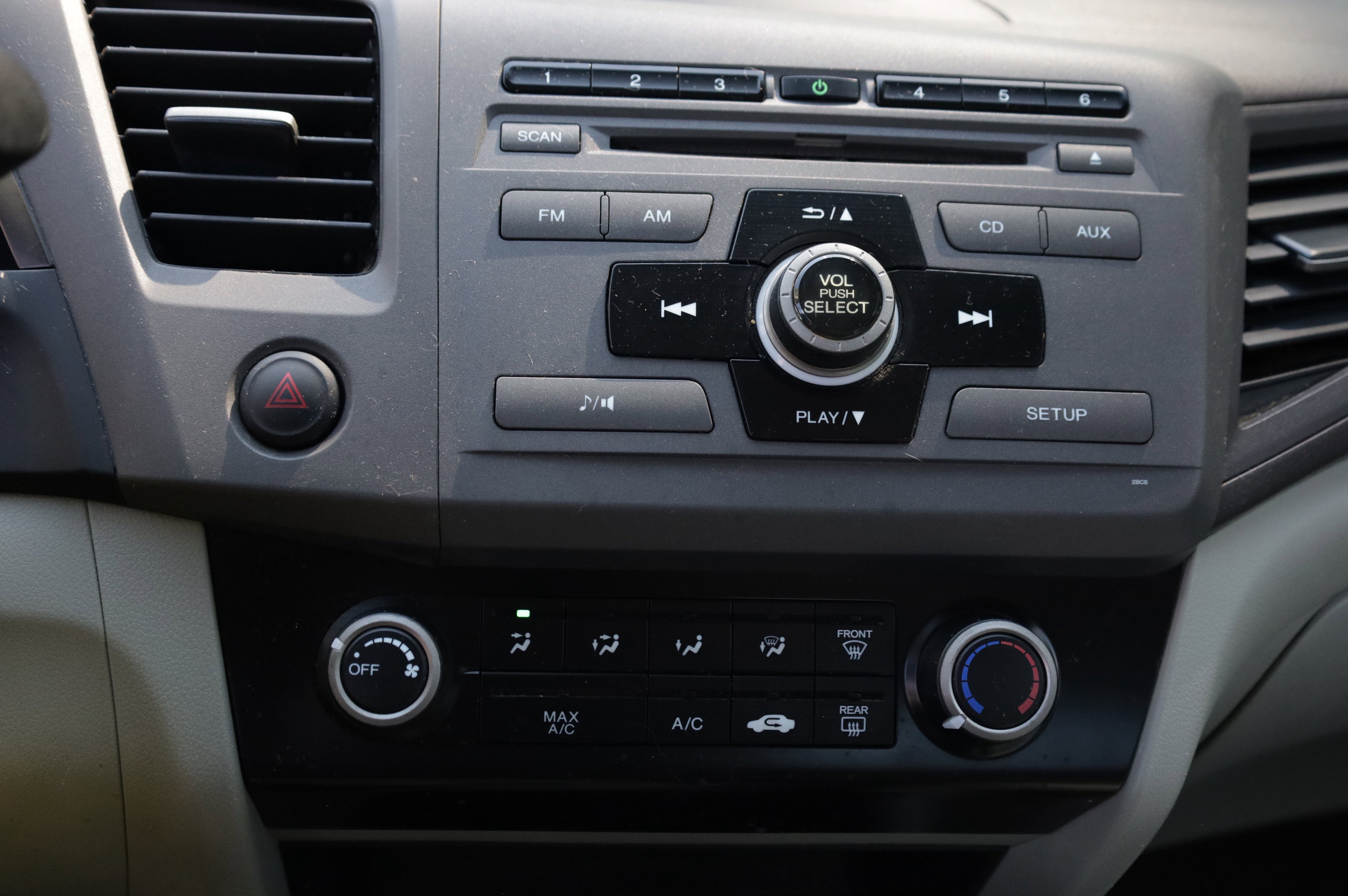 Used 2012 Honda Civic LX image 16