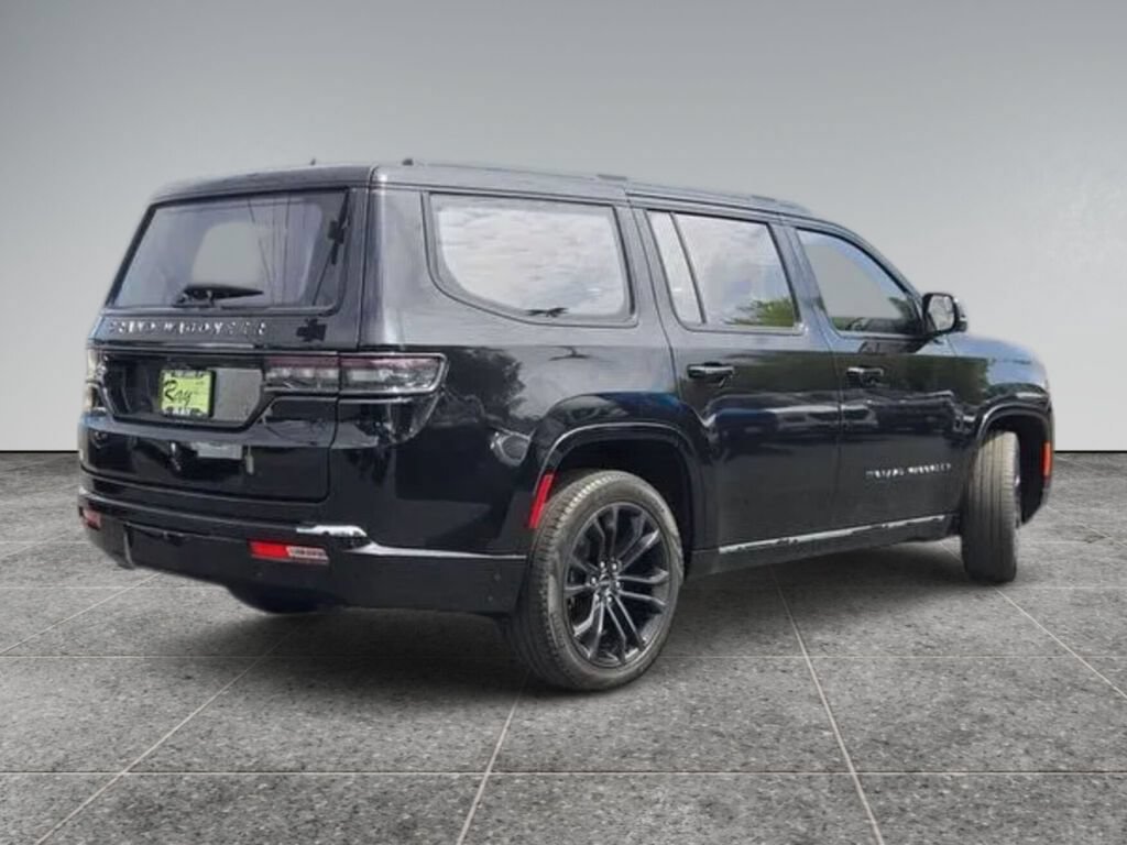 Certified 2024 Jeep Grand Wagoneer Series II Obsidian w/ Quick Order Packagew 28T AWD/4WD image 5