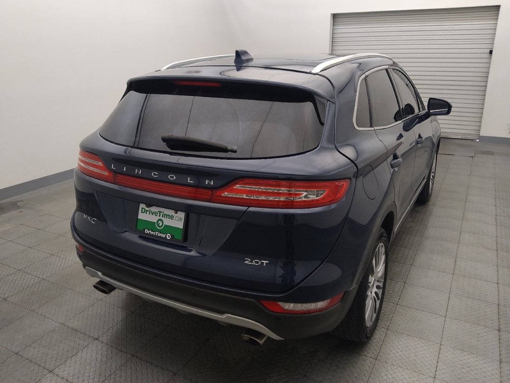 Used 2017 Lincoln MKC Reserve FWD image 7