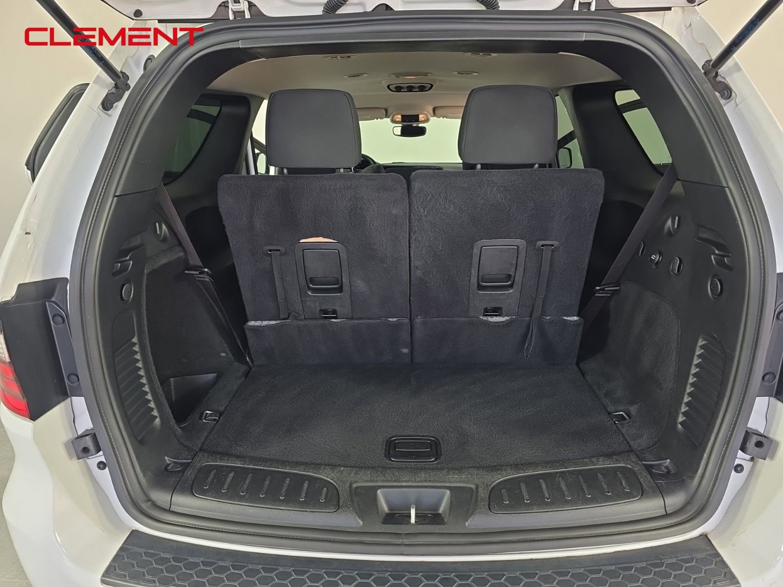 Used 2022 Dodge Durango SXT image 9