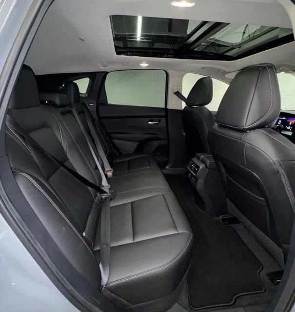 Used 2025 Nissan Murano SL AWD/4WD image 12