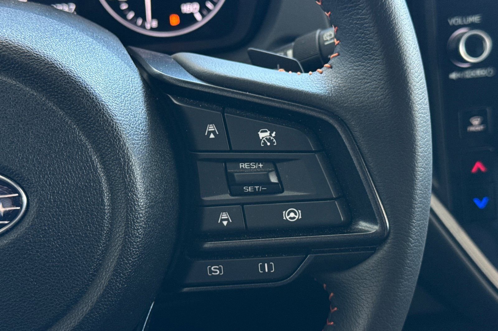 Used 2024 Subaru Crosstrek 2.5i Limited w/ Crosstrek Mirror Package image 28