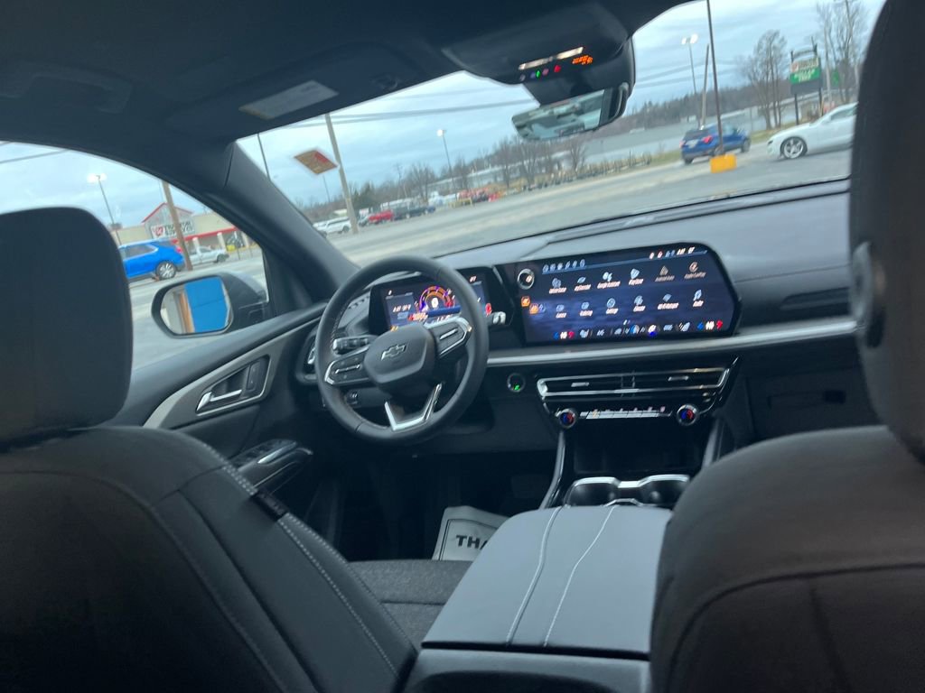 New 2026 Chevrolet Traverse LT image 28