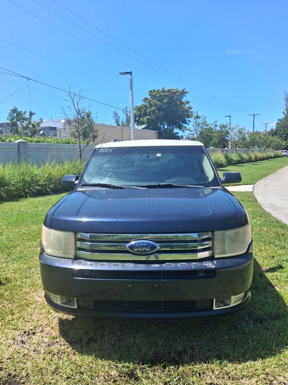 Used 2009 Ford Flex SEL FWD image 3