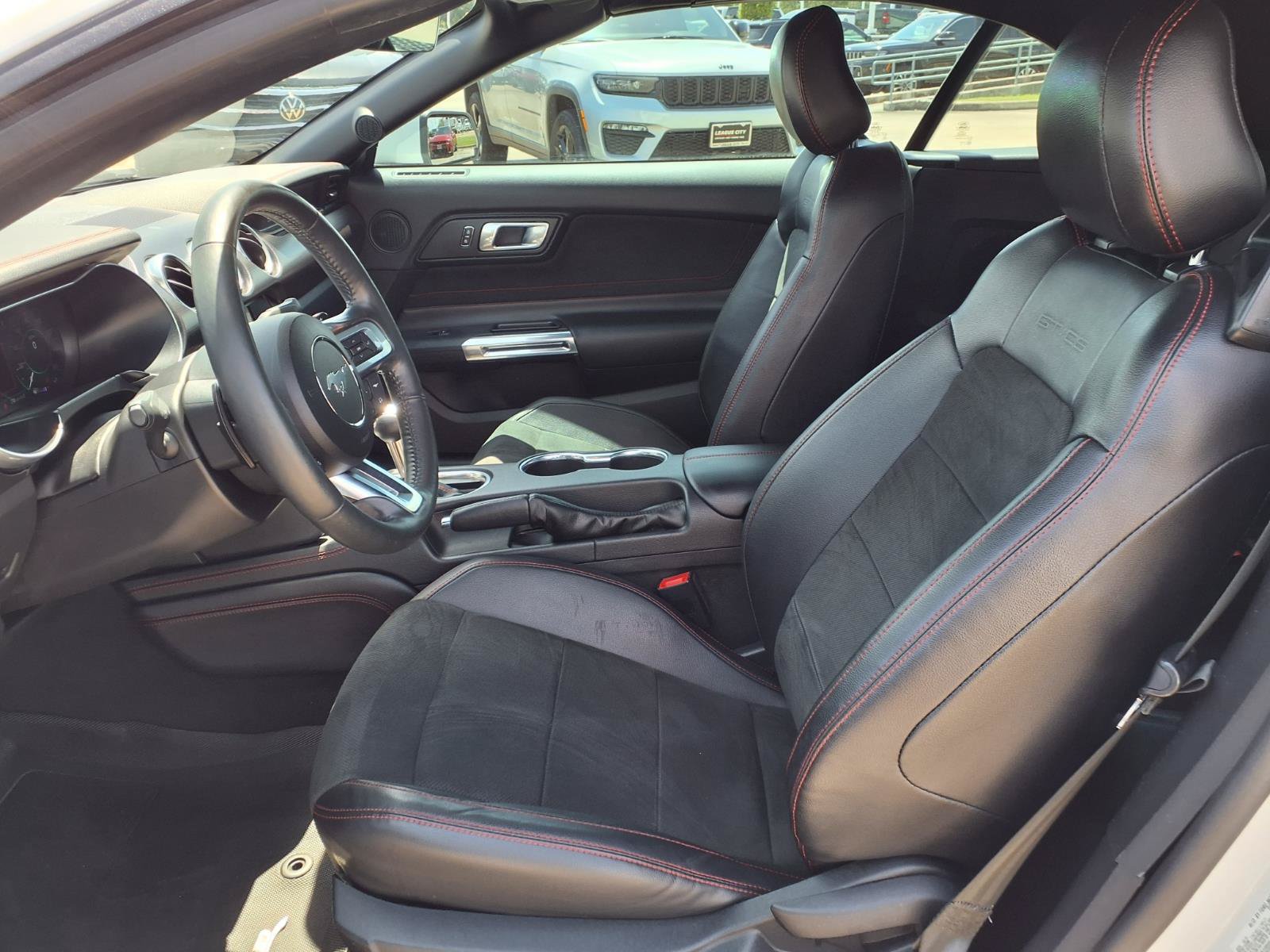 Used 2020 Ford Mustang GT Premium w/ Equipment Group 401A RWD image 7