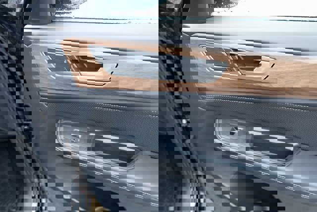 New 2026 Volkswagen Atlas SE image 45