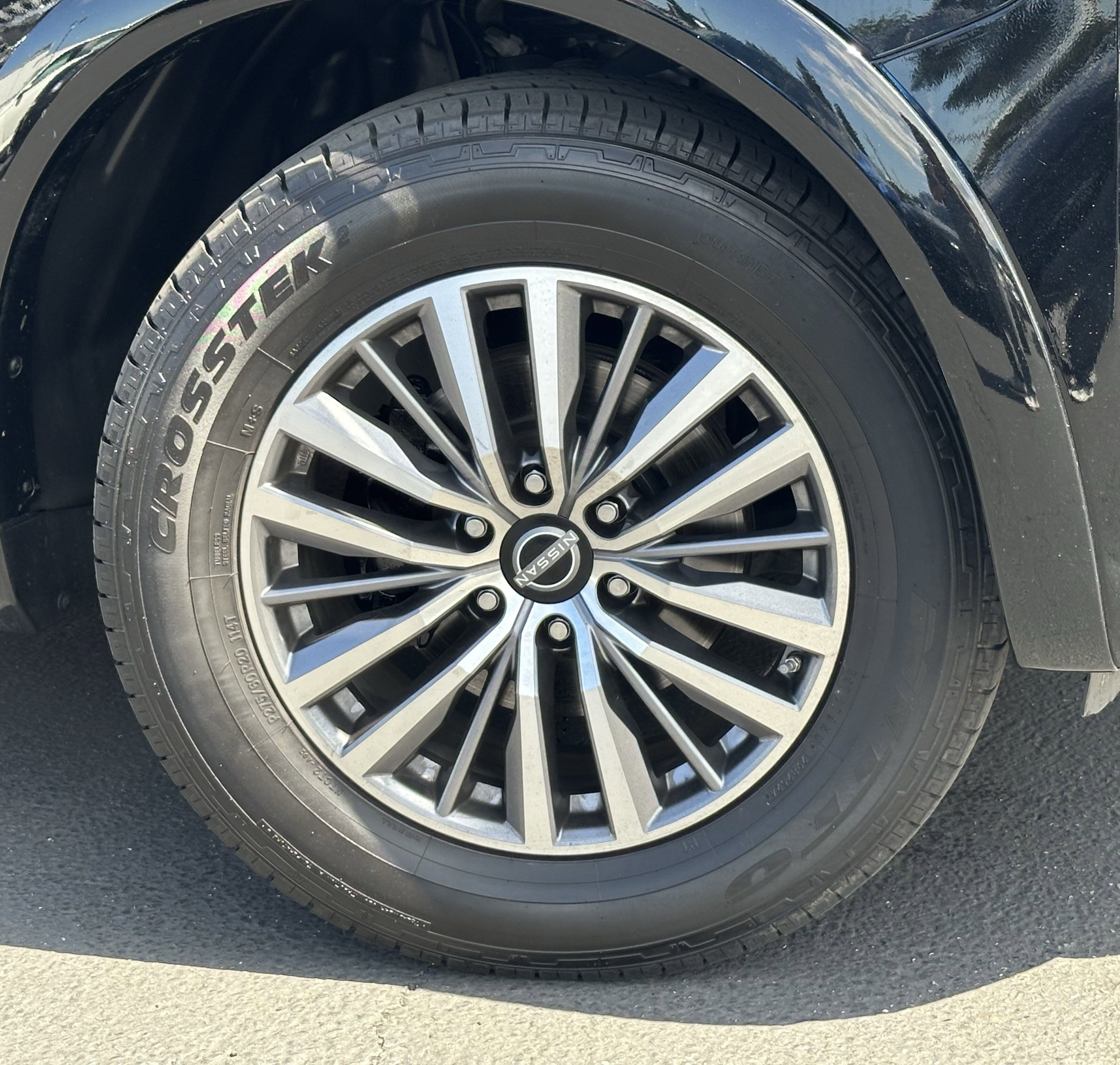 Used 2023 Nissan Armada SL image 7