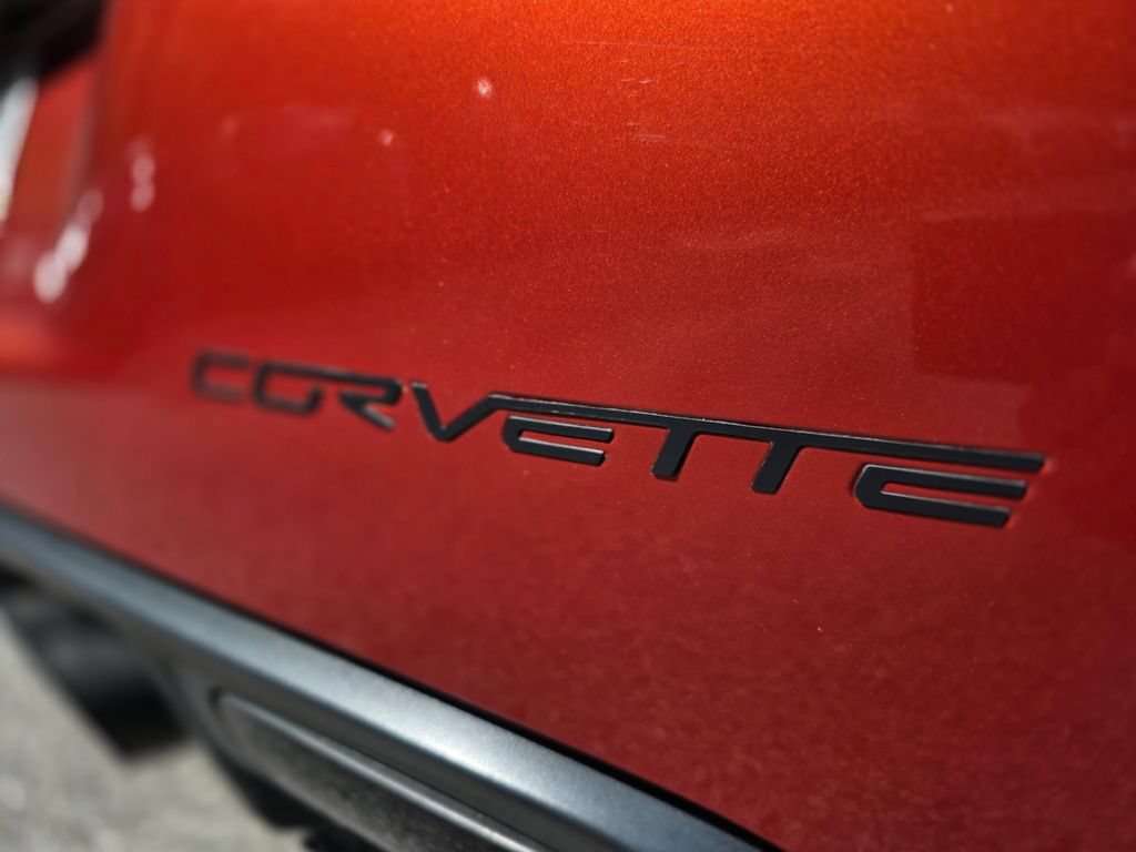 Used 2006 Chevrolet Corvette Coupe w/ Preferred Equipment Group RWD image 10