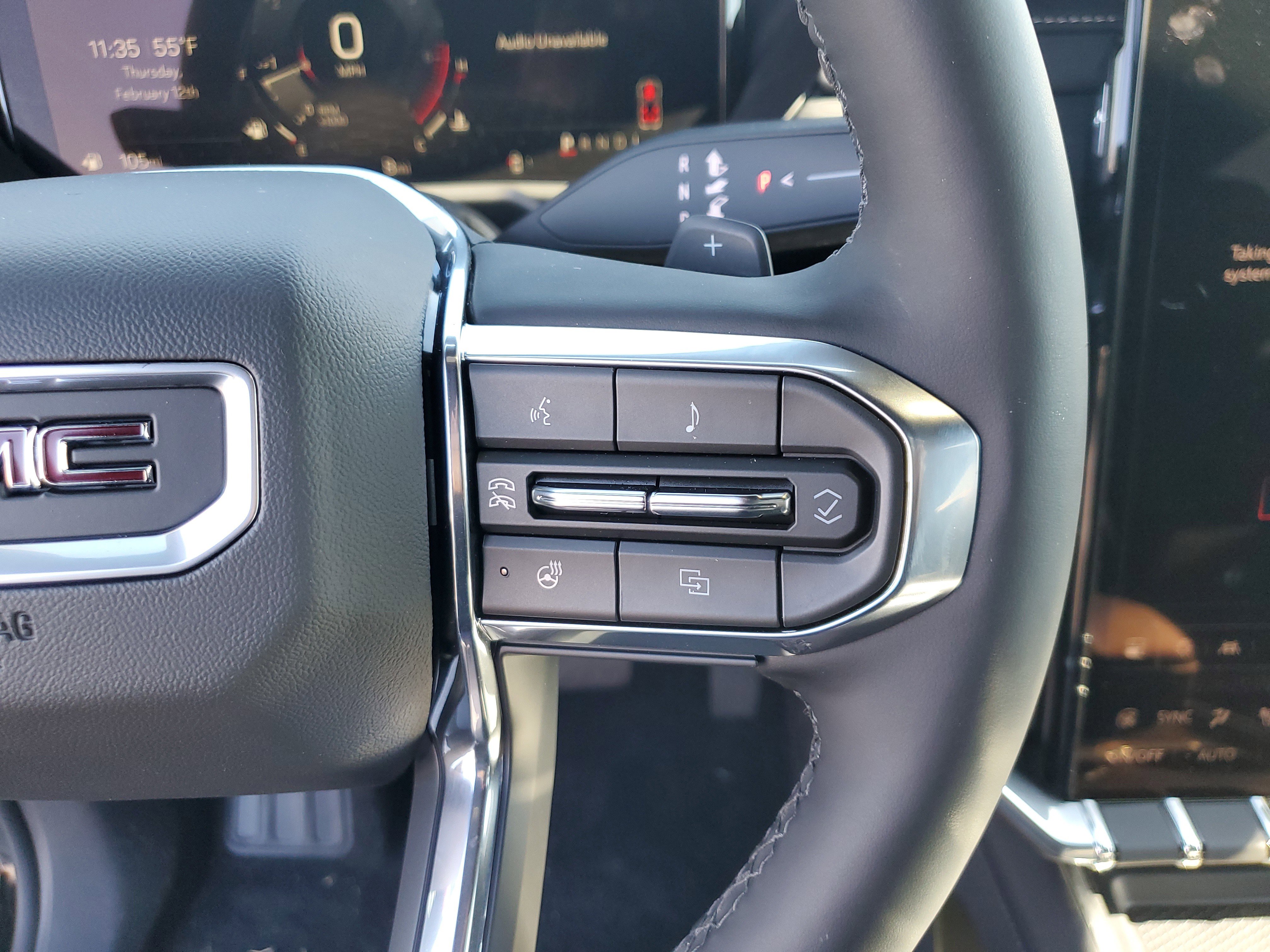 New 2025 GMC Acadia Elevation w/ Elevation Premium Package image 22