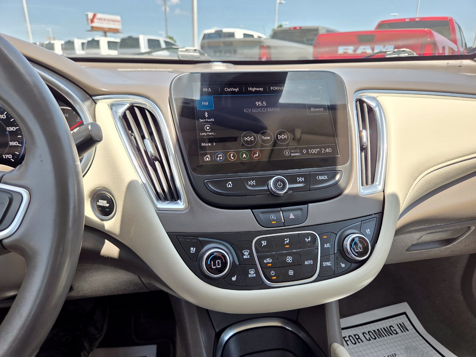Used 2024 Chevrolet Malibu LT FWD image 36