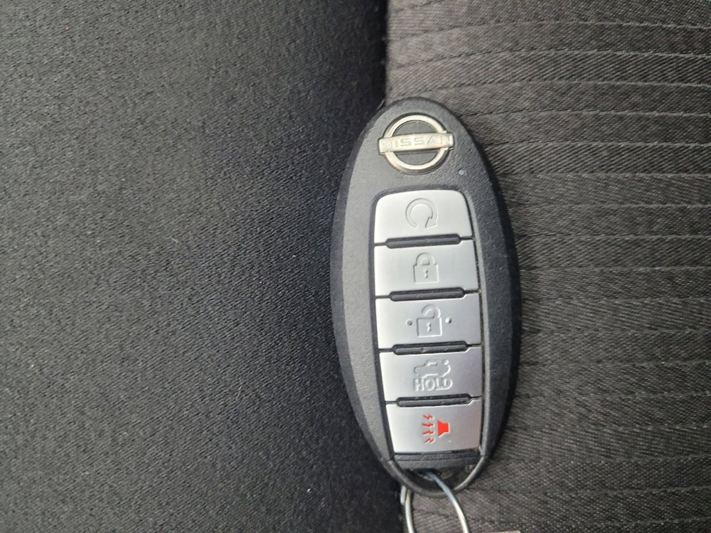 Used 2024 Nissan Altima 2.5 SV image 32