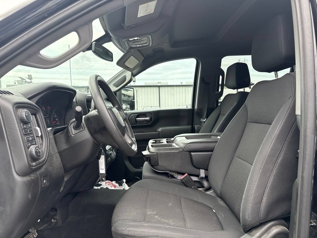 Used 2020 Chevrolet Silverado 2500 Custom w/ Custom Value Package AWD/4WD image 7