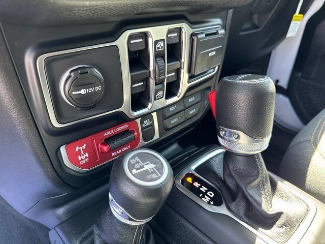 New 2026 Jeep Gladiator Overland AWD/4WD image 18