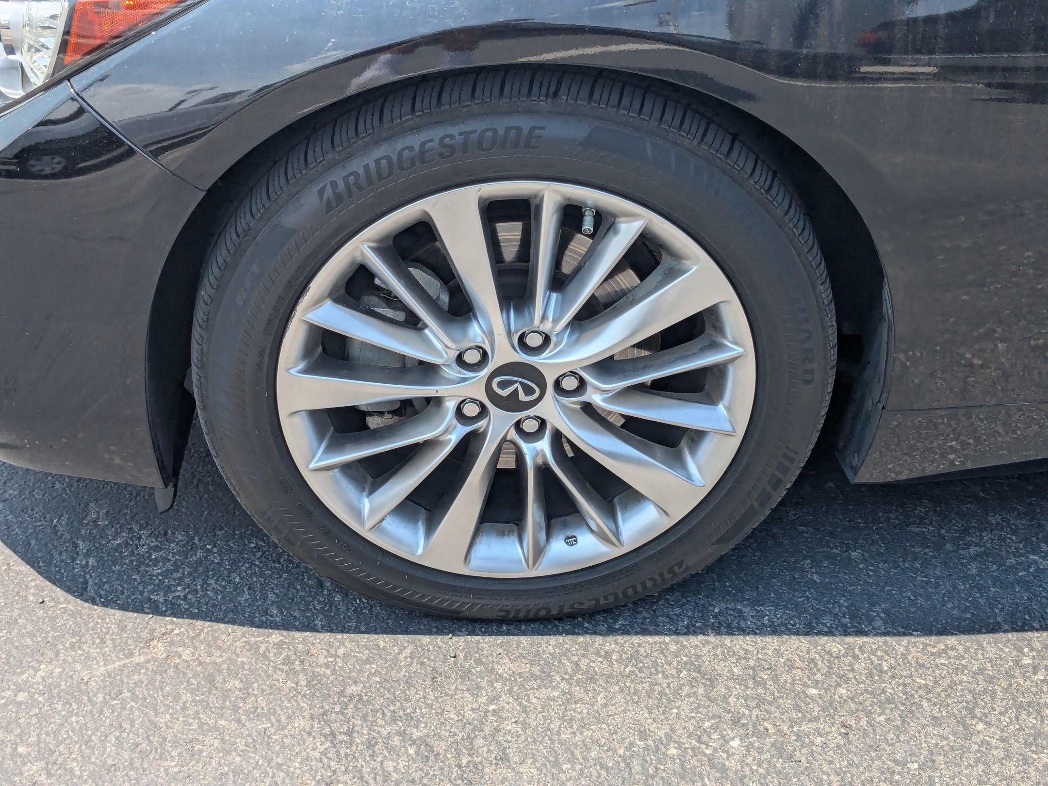 Used 2020 INFINITI Q50 Luxe AWD/4WD image 13