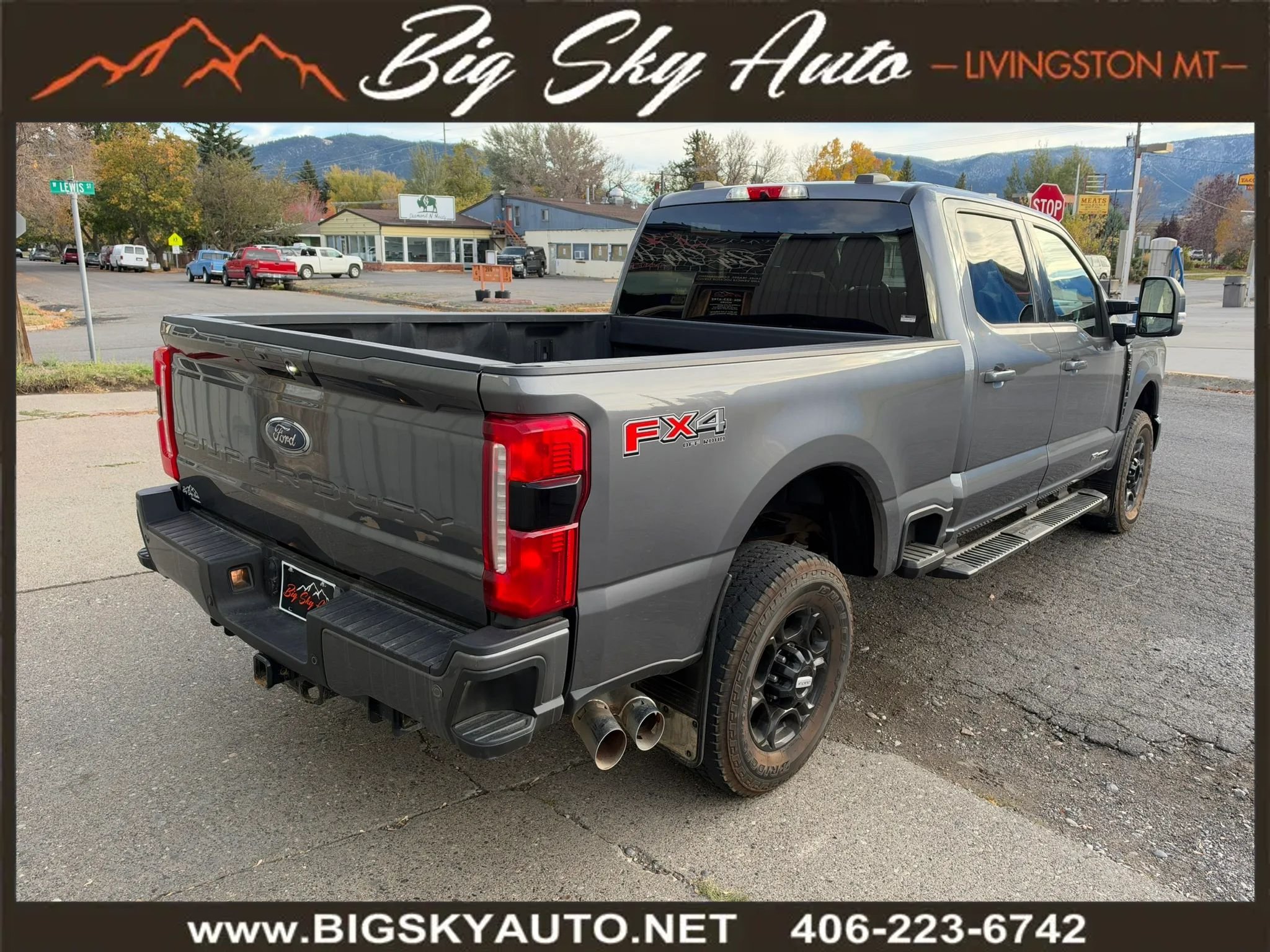 Used 2023 Ford F350 XLT w/ XLT Premium Package AWD/4WD image 7