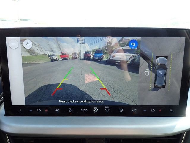 Used 2023 Ford Escape Platinum image 28