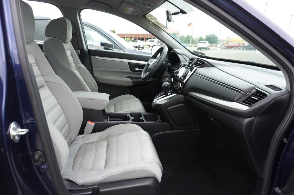 Used 2018 Honda CR-V LX image 9
