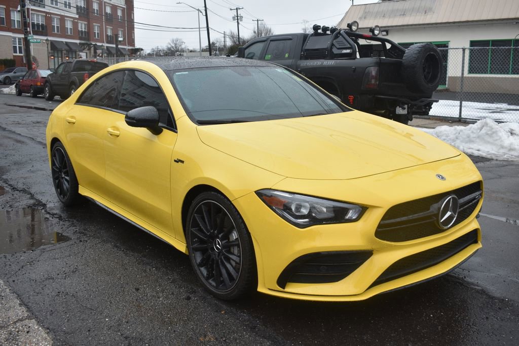 Used 2023 Mercedes-Benz CLA 35 AMG 4MATIC image 4