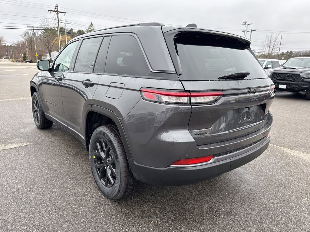 New 2026 Jeep Grand Cherokee Altitude image 3
