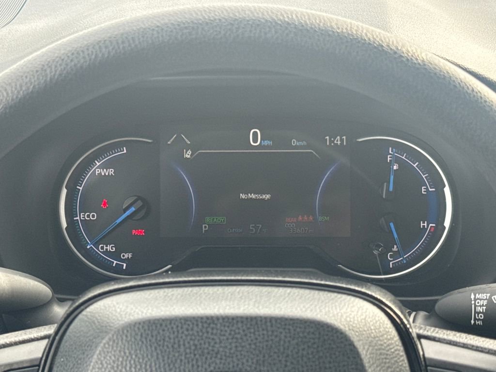 Used 2025 Toyota RAV4 XLE w/ Convenience Package image 17