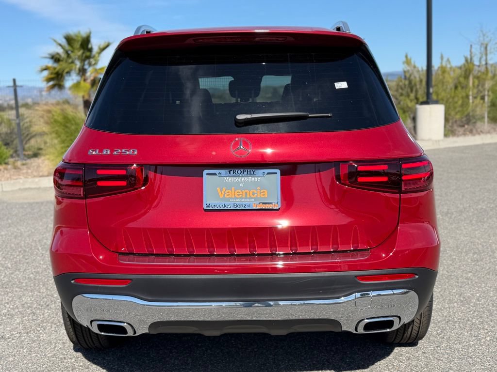 New 2026 Mercedes-Benz GLB 250 image 9