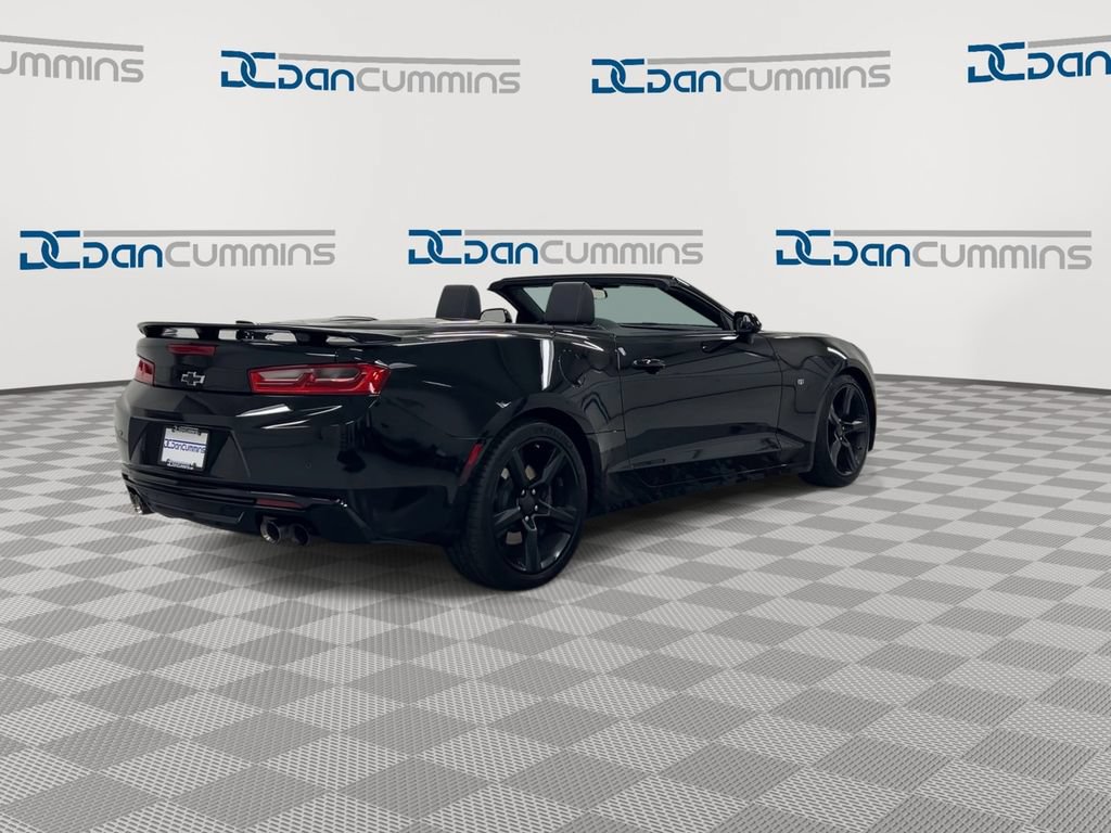 Used 2018 Chevrolet Camaro SS RWD image 8