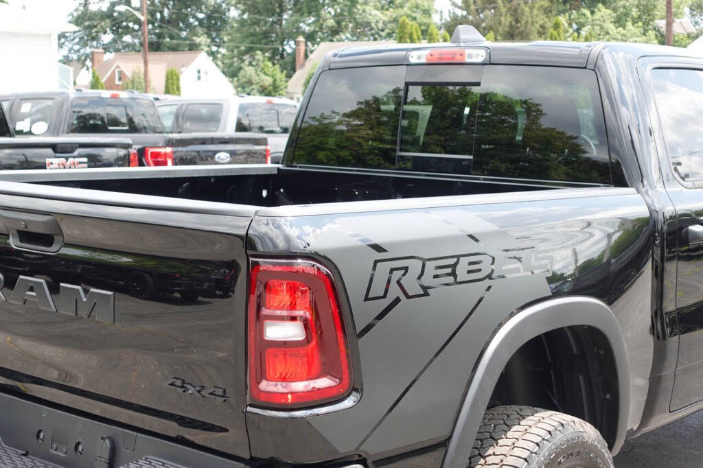 Used 2025 RAM 1500 Rebel AWD/4WD image 13