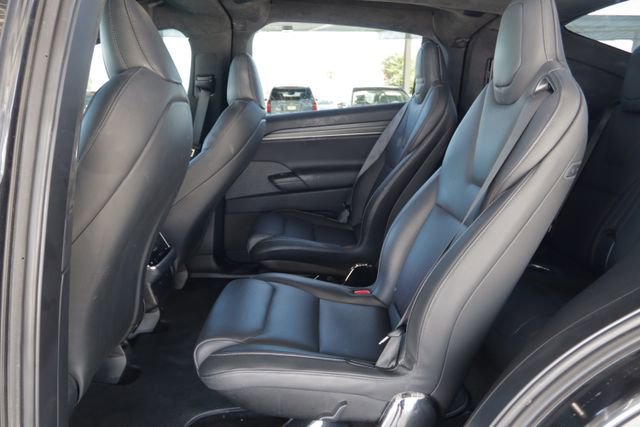 Used 2023 Tesla Model X Plaid image 28