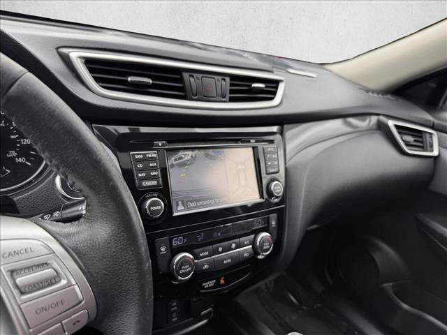 Used 2015 Nissan Rogue SL w/ SL Premium Package image 15