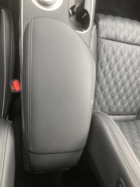 Used 2025 Genesis GV70 3.5T Sport w/ Sport Advanced Package image 17