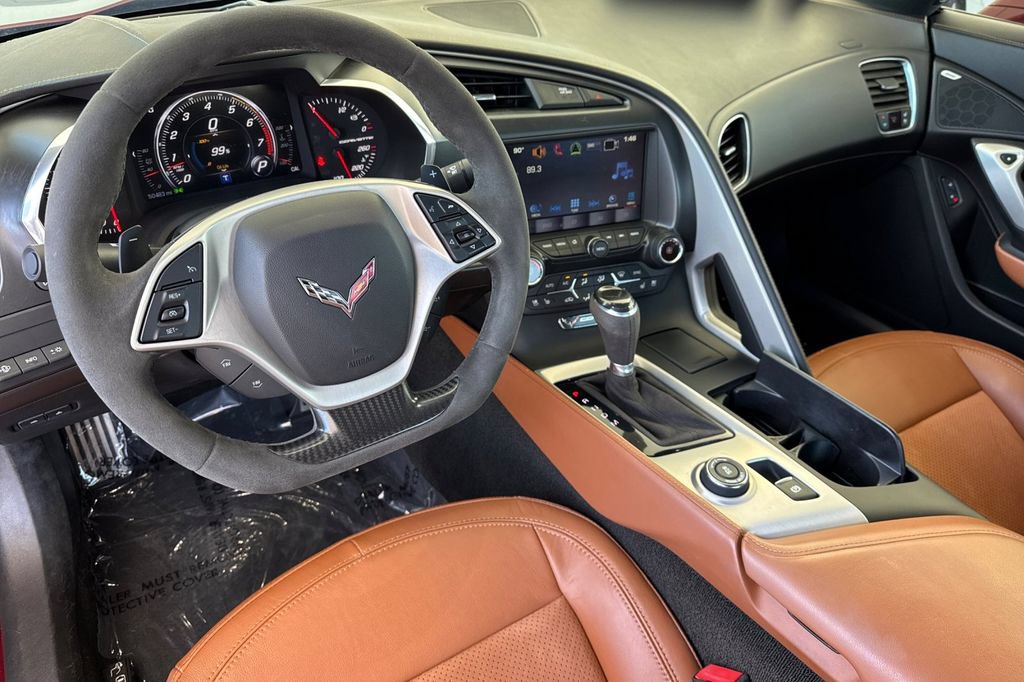 Used 2017 Chevrolet Corvette Stingray Coupe RWD image 4