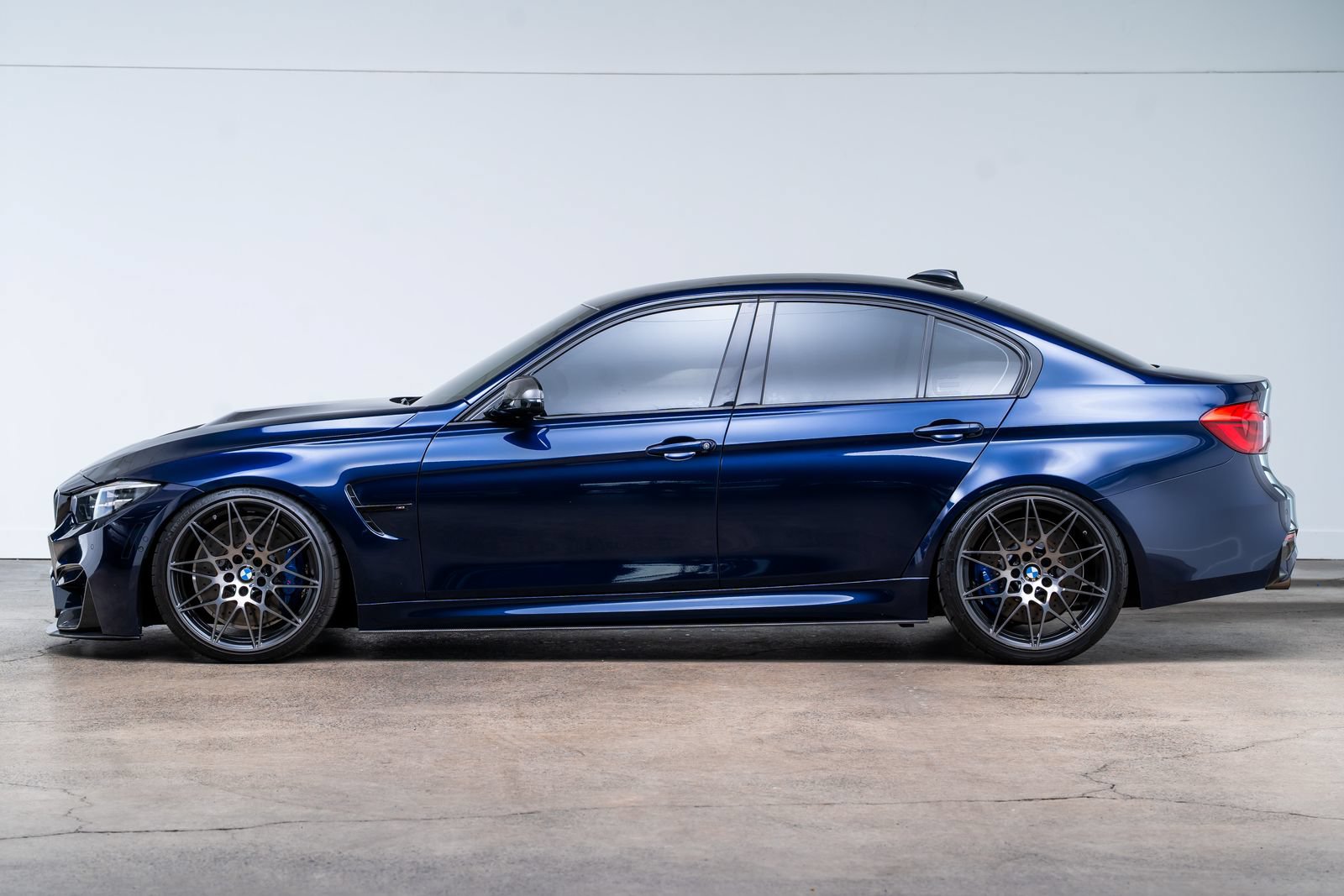 Used 2018 BMW M3 w/ Competition Package RWD image 7
