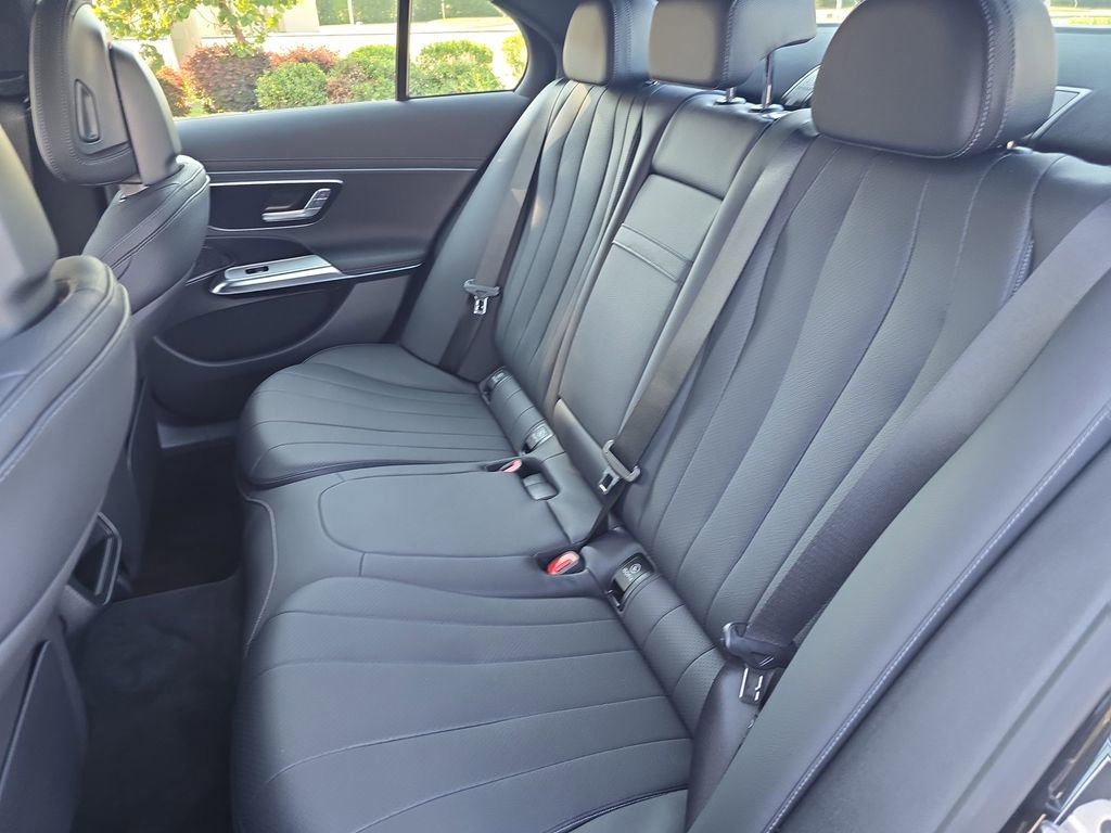 New 2026 Mercedes-Benz E 350 4MATIC Sedan image 14