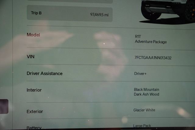 Used 2022 Rivian R1T Adventure image 31