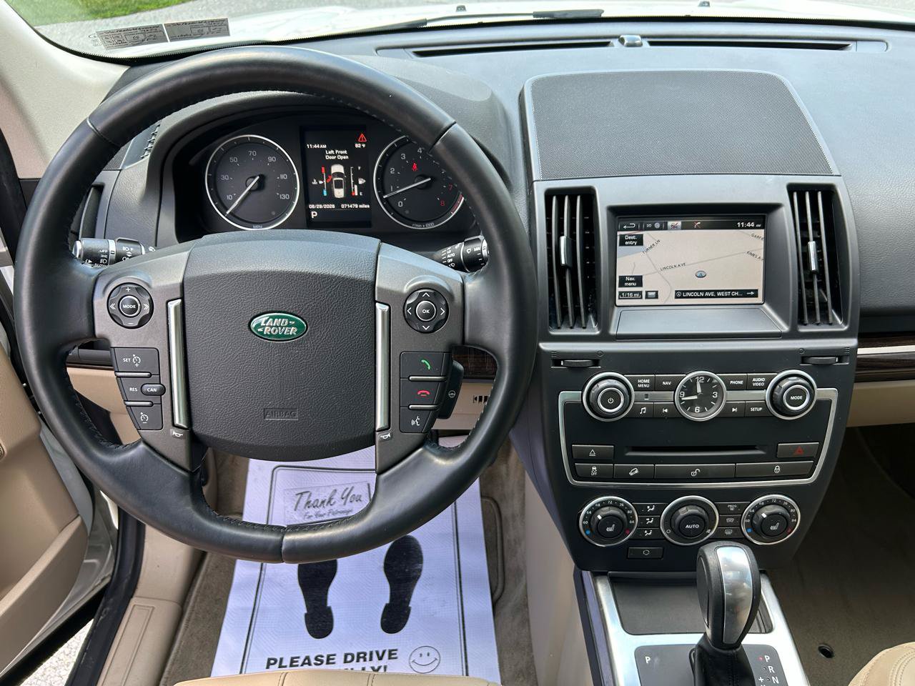 Used 2014 Land Rover LR2 HSE AWD/4WD image 21