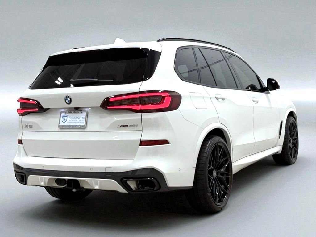 Used 2023 BMW X5 xDrive40i w/ M Sport Package image 7