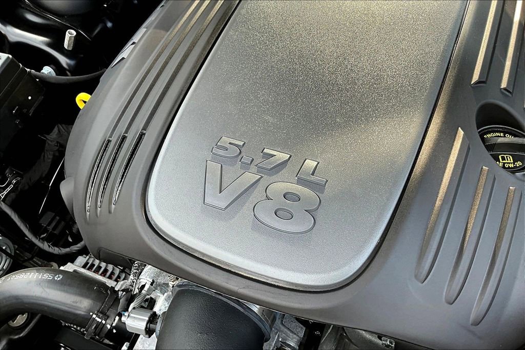 Used 2023 Chrysler 300 S w/ Comfort Group RWD image 32