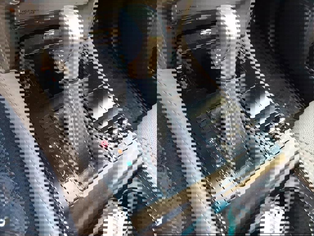 Used 2020 Lexus GX 460 Premium image 23