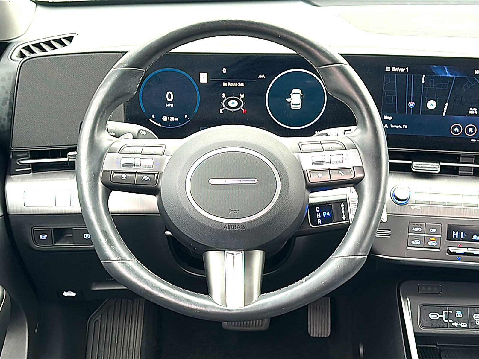 Used 2024 Hyundai Kona Limited image 27