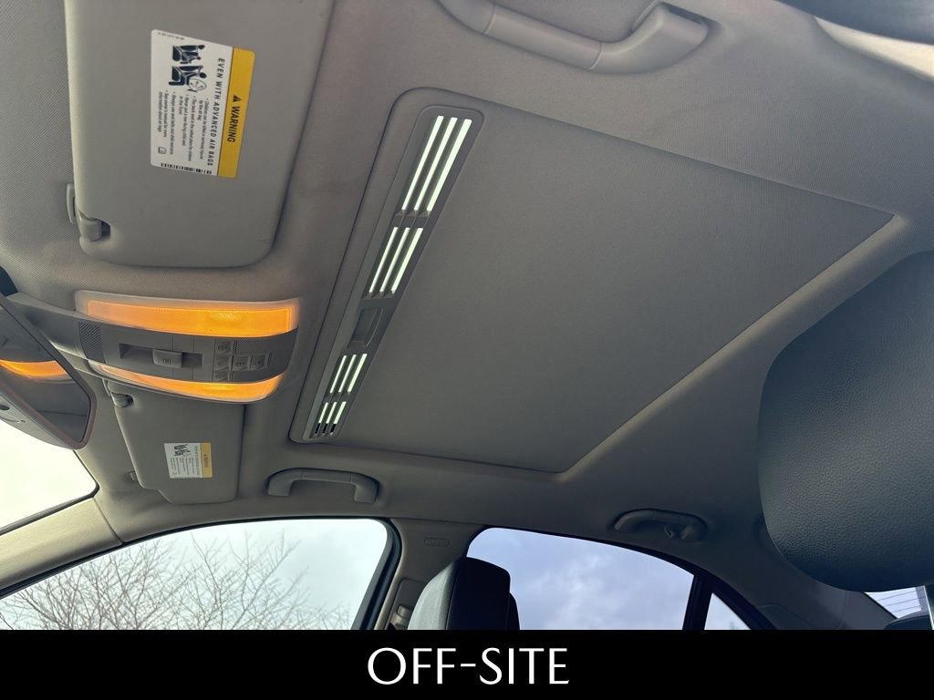 Used 2012 Mercedes-Benz C 250 Sedan image 10