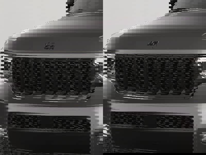 New 2025 Jeep Grand Cherokee L Limited w/ Black Appearance Package image 14