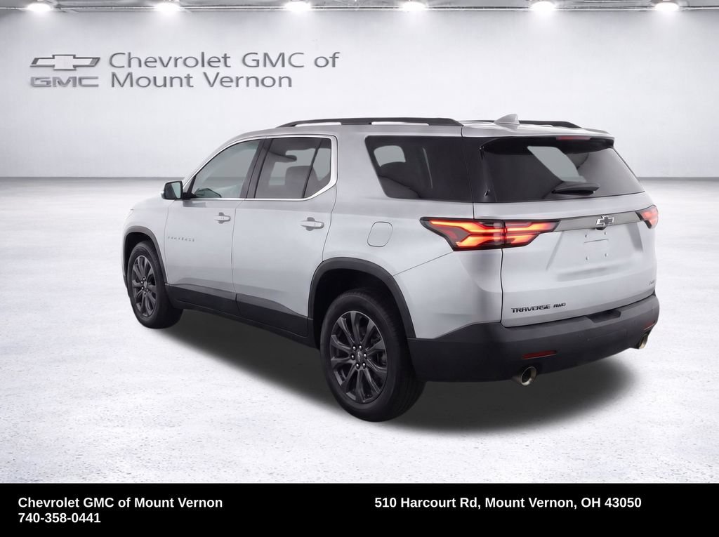 Used 2024 Chevrolet Traverse RS w/ LPO, Floor Liner Package AWD/4WD image 5